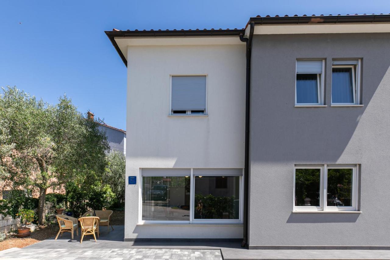 PUY Apartman Suzi מראה חיצוני תמונה