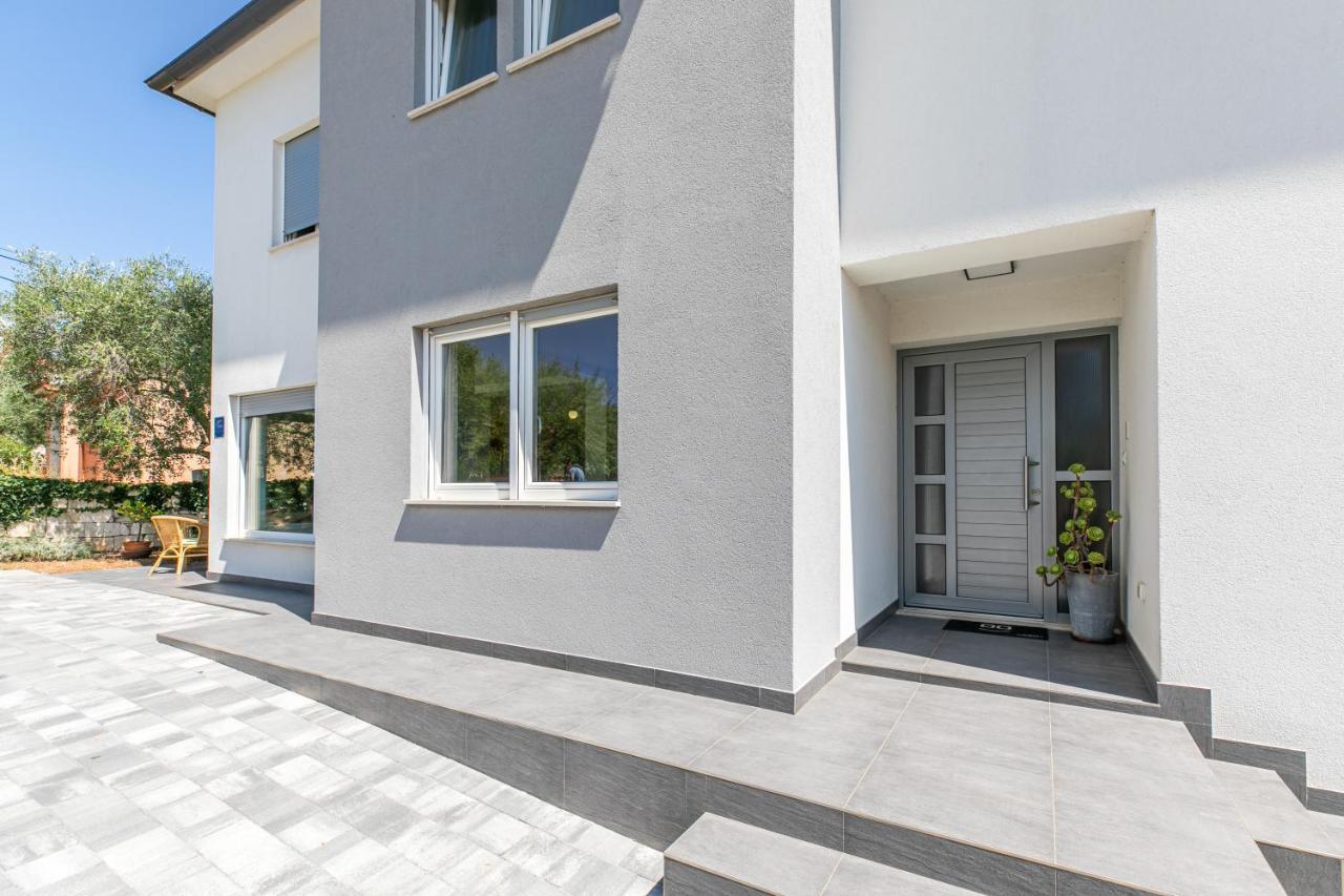 PUY Apartman Suzi מראה חיצוני תמונה